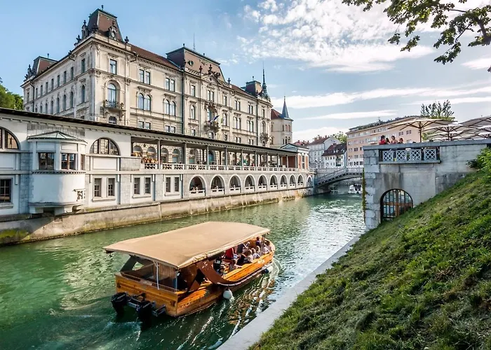 Royal Vega * לובליאנה